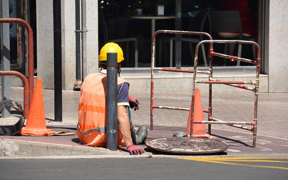 travaux assainissement Le Plessis-Brion